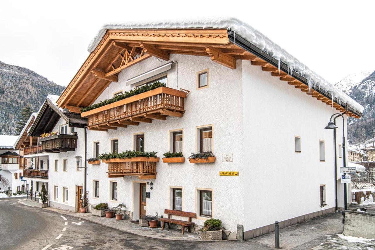 Apartments Heidenberger Delle Scuole Colle Isarco Exterior foto